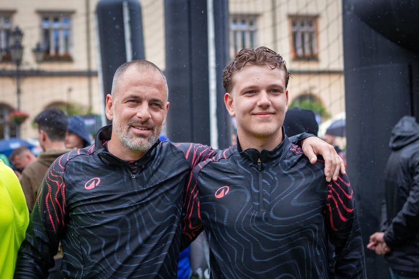 Pokazowy mecz w strefie Fan Festival w rynku, 28 maja 2025