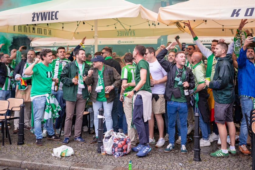 Pokazowy mecz w strefie Fan Festival w rynku, 28 maja 2025