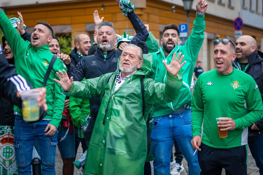 Pokazowy mecz w strefie Fan Festival w rynku, 28 maja 2025