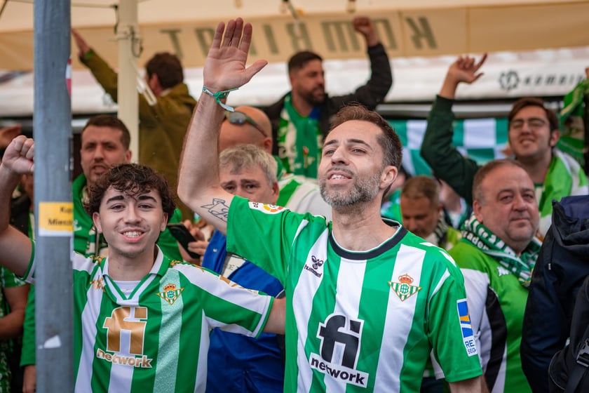 Pokazowy mecz w strefie Fan Festival w rynku, 28 maja 2025