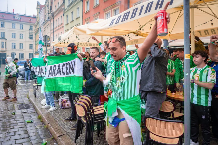 Pokazowy mecz w strefie Fan Festival w rynku, 28 maja 2025