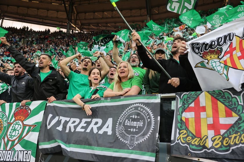 Finał Ligi Konferencji Chelsea F.C - Real Betis we Wrocławiu - zdjęcia kibiców