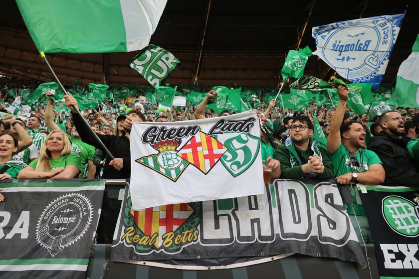 Finał Ligi Konferencji Chelsea F.C - Real Betis we Wrocławiu - zdjęcia kibiców