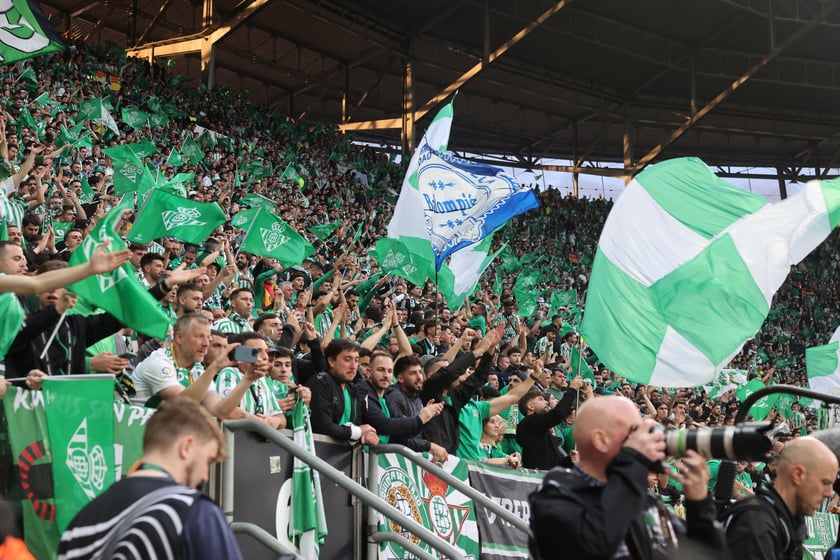 Finał Ligi Konferencji Chelsea F.C - Real Betis we Wrocławiu - zdjęcia kibiców