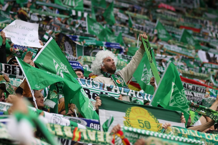 Finał Ligi Konferencji Chelsea F.C - Real Betis we Wrocławiu - zdjęcia kibiców