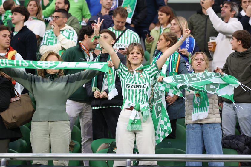 Finał Ligi Konferencji Chelsea F.C - Real Betis we Wrocławiu - zdjęcia kibiców