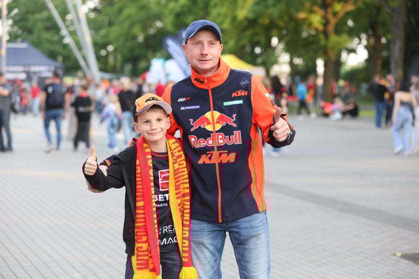 Kibice przed Stadionem Olimpijskim przed meczem Betard Sparta Wrocław - Włókniarz Częstochowa - 30 maja 2025 r.