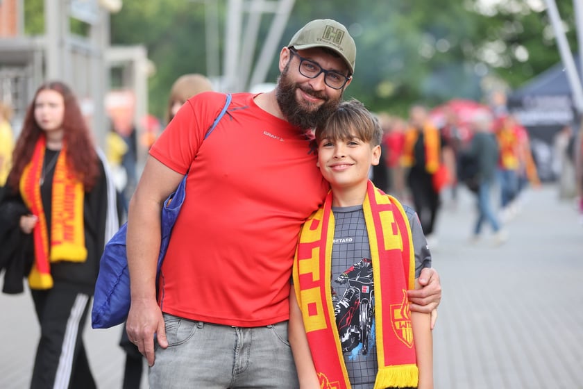 Kibice przed Stadionem Olimpijskim przed meczem Betard Sparta Wrocław - Włókniarz Częstochowa - 30 maja 2025 r.