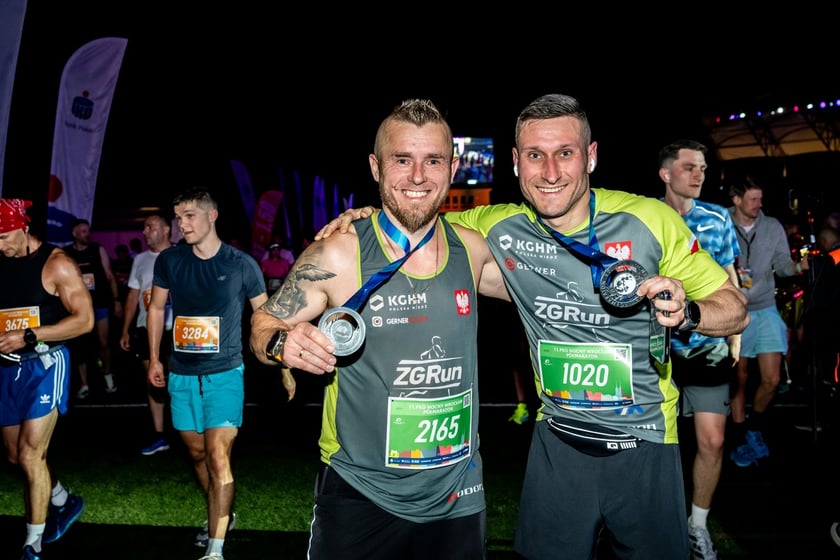 Uczestnicy 11. PKO Nocnego Wrocław Półmaratonu