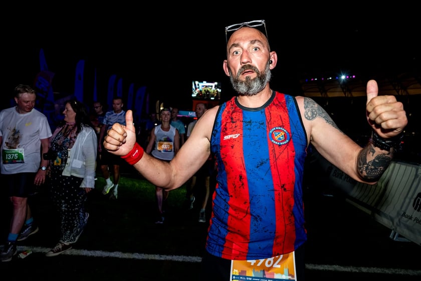 Uczestnicy 11. PKO Nocnego Wrocław Półmaratonu