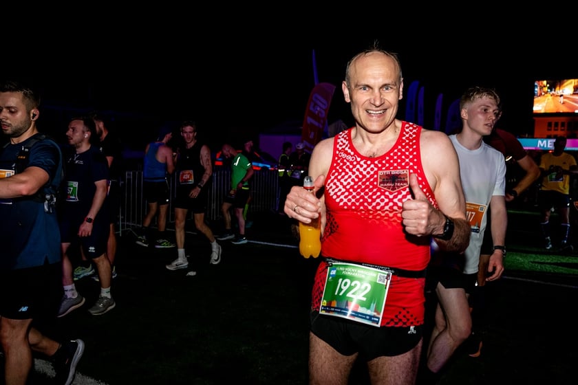 Uczestnicy 11. PKO Nocnego Wrocław Półmaratonu