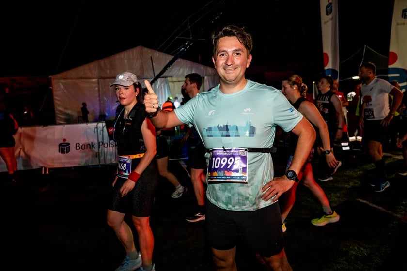 Uczestnicy 11. PKO Nocnego Wrocław Półmaratonu