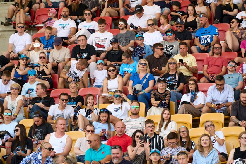 Kibice na meczu Panthers Wrocław z Centurions Cologne