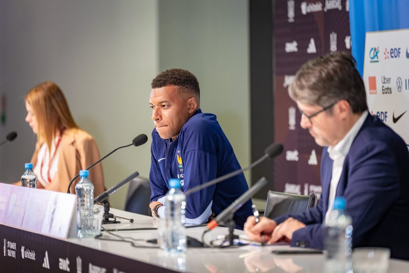 4 września 2025 r. konferencje prasowe i treningi piłkarzy Francji na Tarczyński Arenie we Wrocławiu