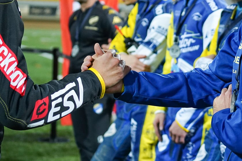 Finał U24 na żużlu pomiędzy Wrocławiem a Toruniem, stadion Olimpijski, 16 września 2025