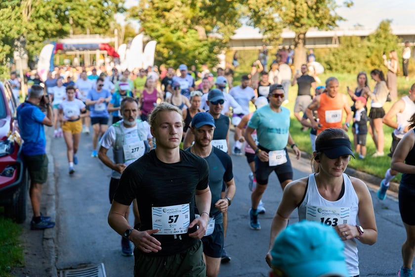 Orthos H2O P&oacute;łmaraton 2025