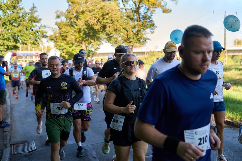 Orthos H2O P&oacute;łmaraton 2025