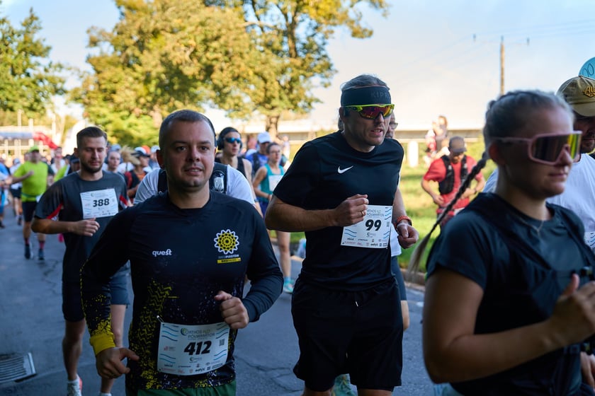 Orthos H2O P&oacute;łmaraton 2025