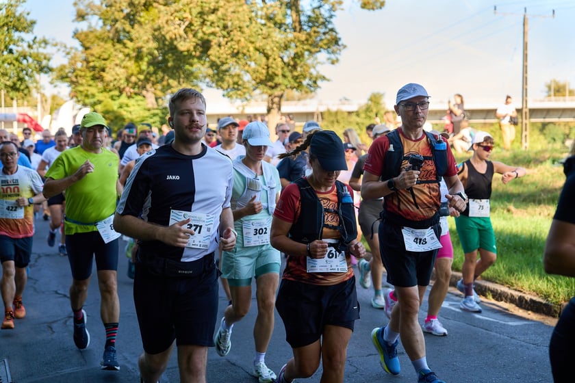 Orthos H2O P&oacute;łmaraton 2025