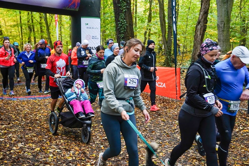 Bieg z cyklu City Trail w Lesie Osobowickim we Wrocławiu