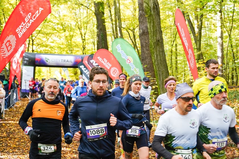 Bieg z cyklu City Trail w Lesie Osobowickim we Wrocławiu