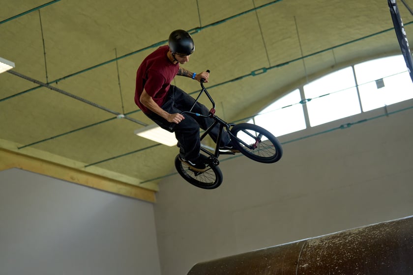 Zawodnicy z Polski i Europy podczas eliminacji BMX Freestyle Contest 2025