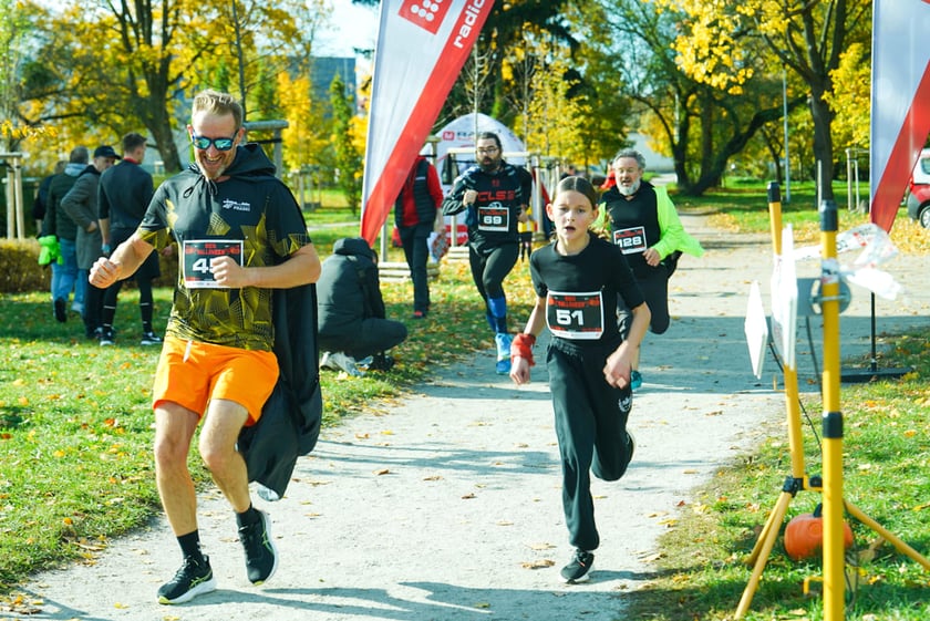 Halloweenowy bieg Radia Wrocław. Park Skowroni, 26.10.2025