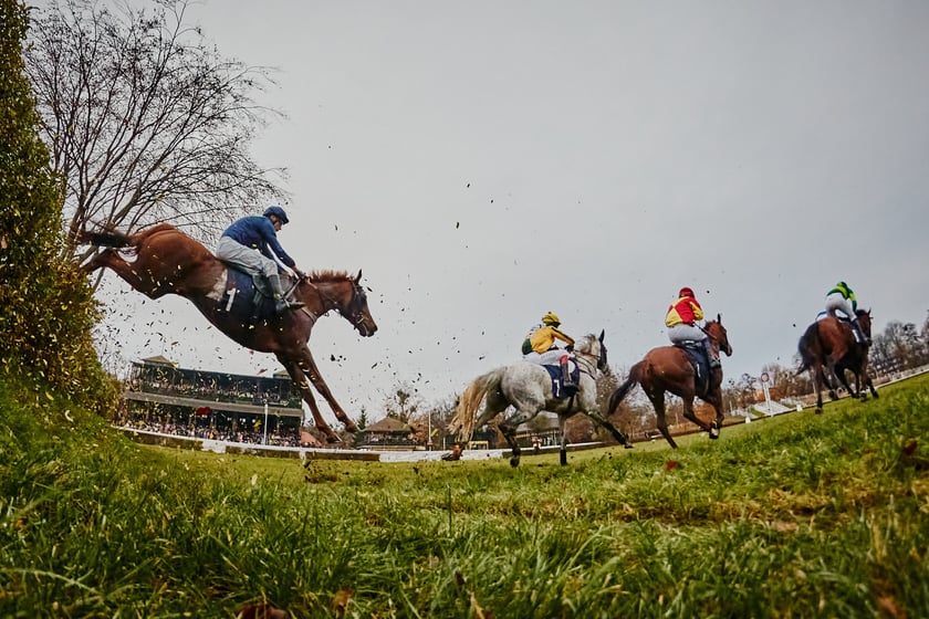 Ostatni dzień wyścigowy na Partynicach