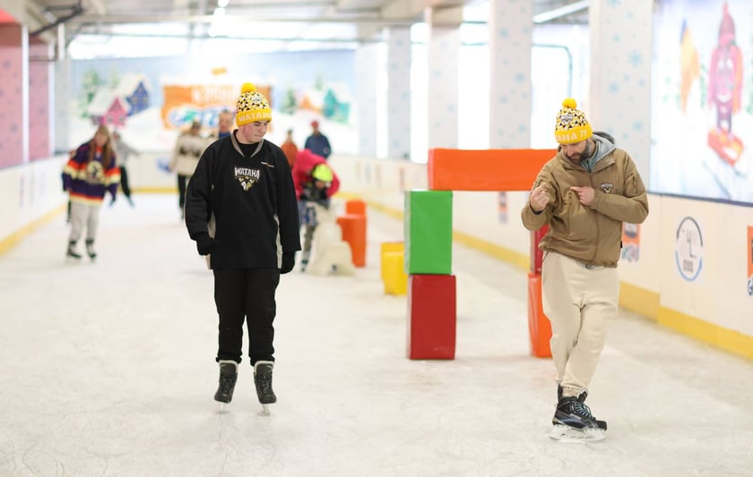 Sobotę 22 listopada 2025 r. ruszyło lodowisko na Tarczyński Arenie