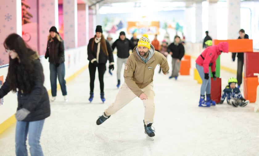 Sobotę 22 listopada 2025 r. ruszyło lodowisko na Tarczyński Arenie