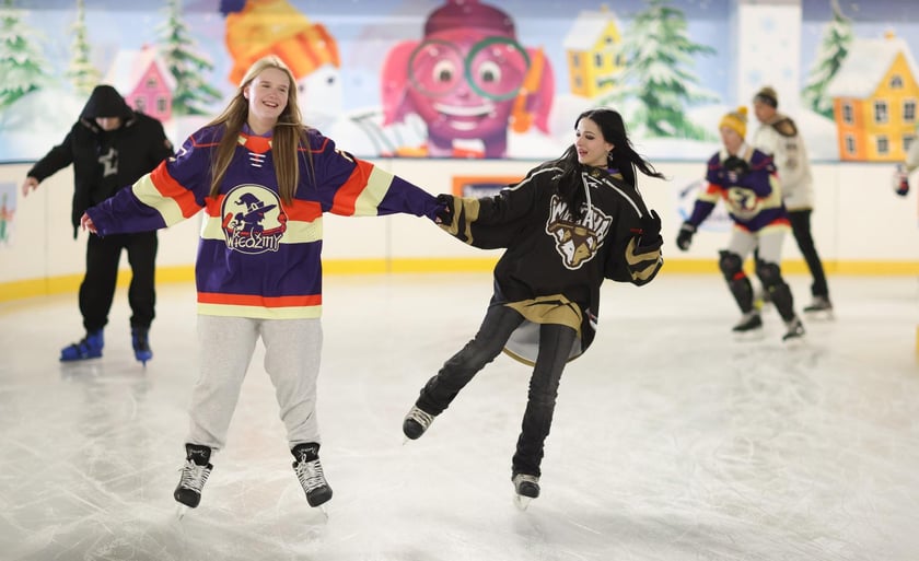 Sobotę 22 listopada 2025 r. ruszyło lodowisko na Tarczyński Arenie