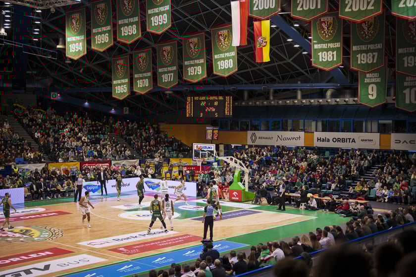 Powiększ obraz: Mecz koszykówki - Śląsk Wrocław - Zastal Zielona Góra - 2 stycznia 2026 r., hala Orbita
