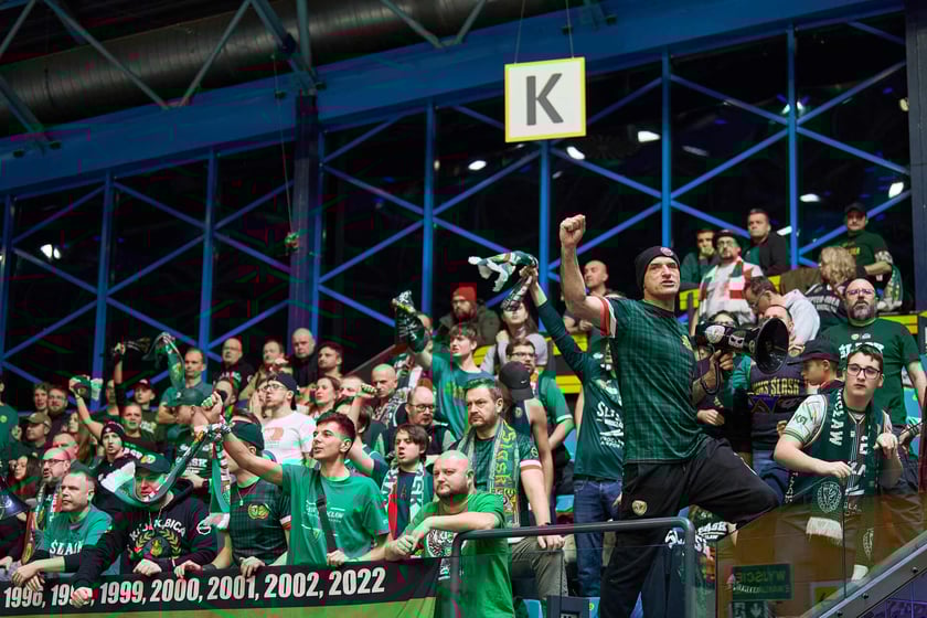 Powiększ obraz: Mecz koszykówki Śląsk Wrocław - Hapoel Midtown Jerozolima 6 stycznia w hali Orbita.