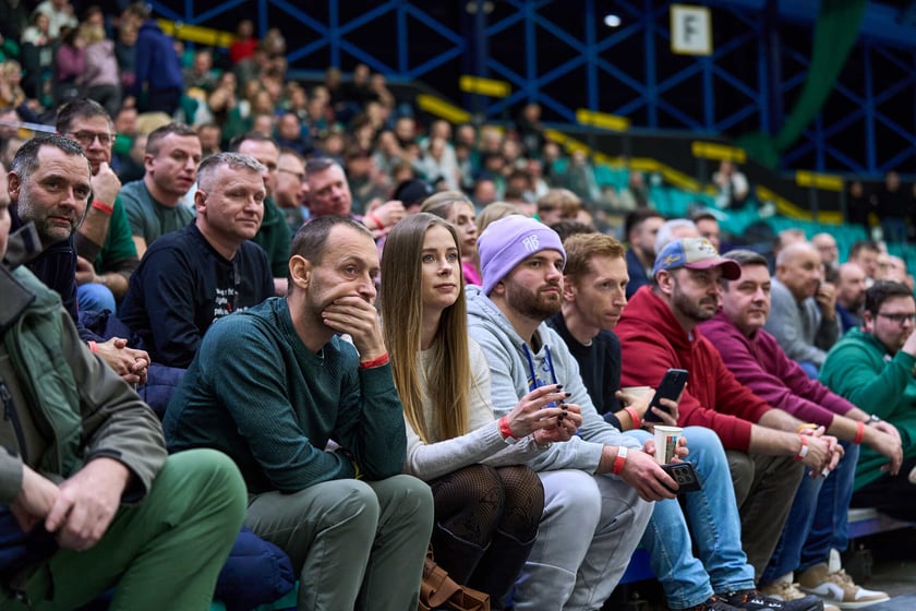 Powiększ obraz: Mecz koszykówki Śląsk Wrocław - Hapoel Midtown Jerozolima 6 stycznia w hali Orbita.