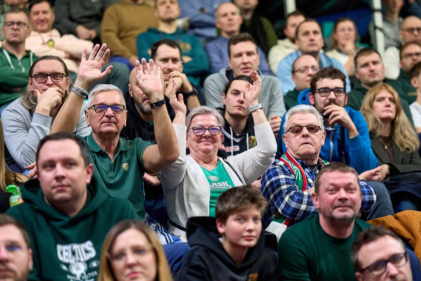 Powiększ obraz: Mecz koszykówki Śląsk Wrocław - Hapoel Midtown Jerozolima 6 stycznia w hali Orbita.