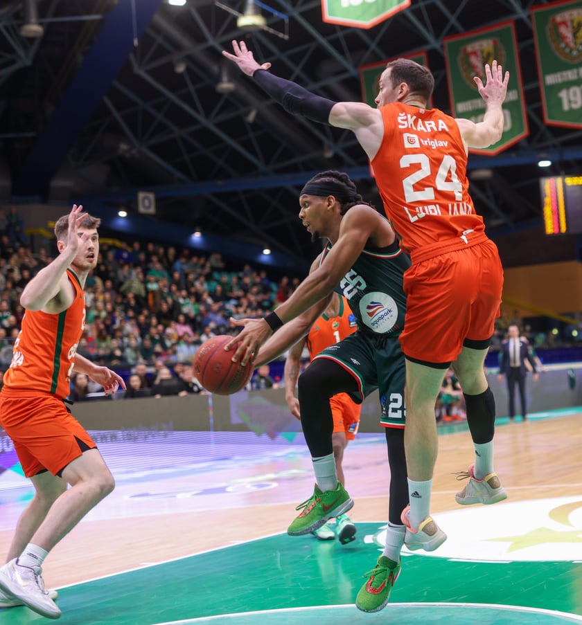 Powiększ obraz: Mecz WKS Śląsk Wrocław - Cedevita Olimpija Ljubljana w Hali Orbita, 10 luty 2026 r.