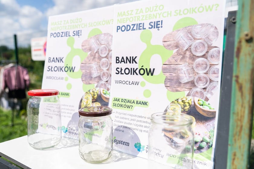 Wydarzenie "Spotkajmy się przy Banku Słoików" przy ROD "Różanecznik", 7 sierpnia 2026