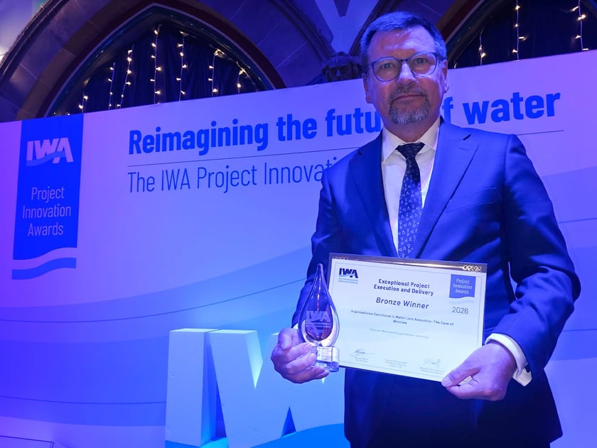 <p><span style="font-size: 11pt;">Prezes Zarządu MPWiK S.A. Witold Ziomek z nagrodą IWA Project Innovation Award<u></u><u></u></span></p>