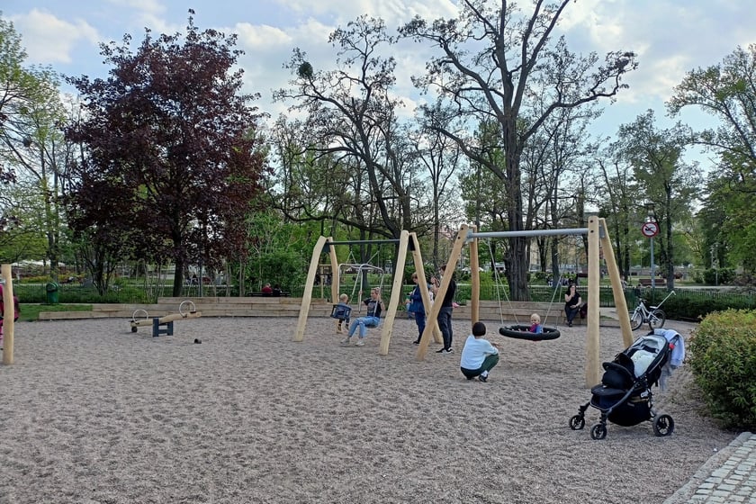 Plac zabaw na Wyspie Bielarskiej