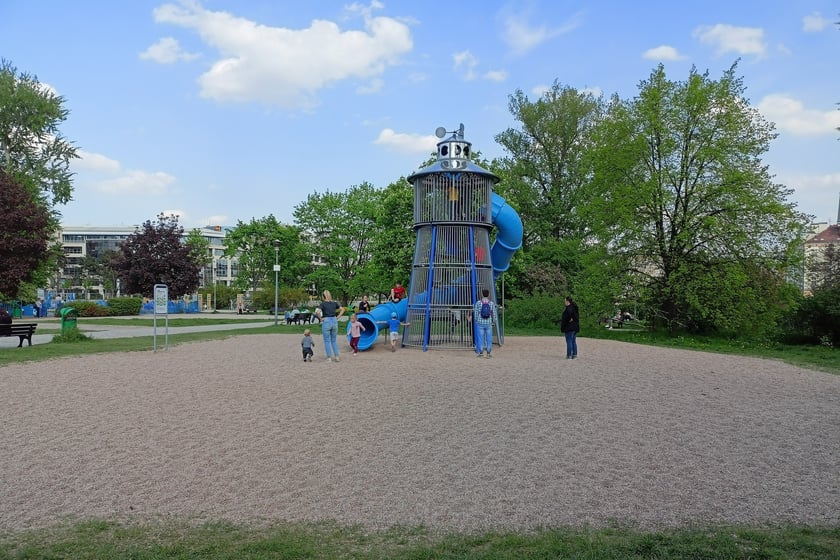 Plac zabaw na Wyspie Bielarskiej