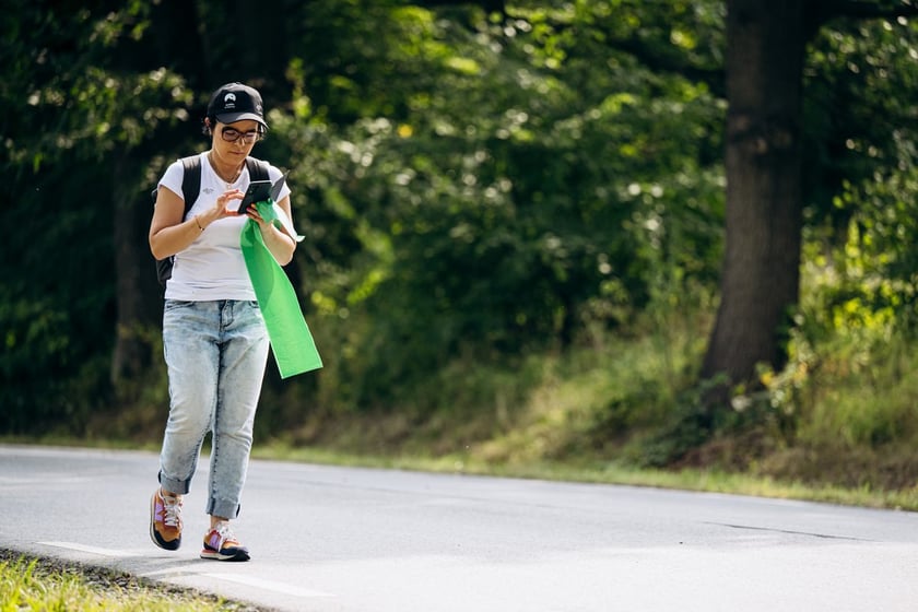 Tak wyglądało zbieranie śmieci przy pomocy aplikacji EcoHike w lasach wokół Sulistrowic w czwartek 9 września