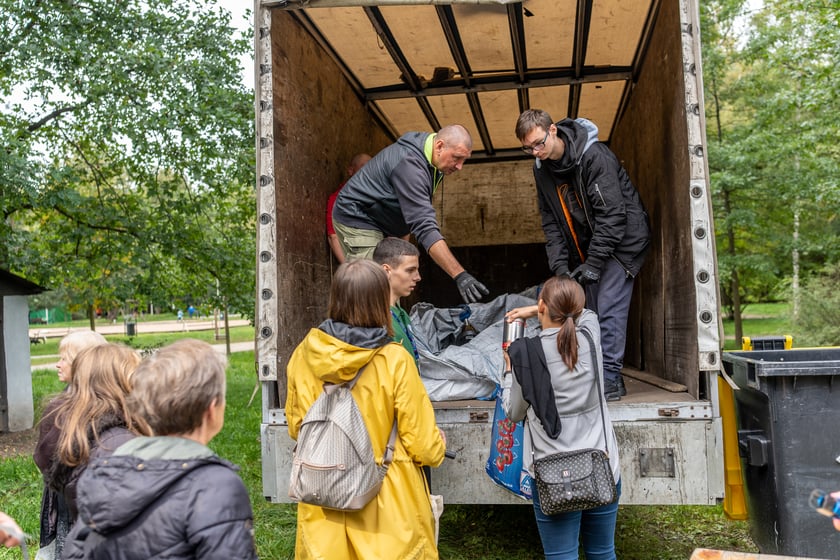 Zielony piknik w Parku Zachodnim, czyli Sobota z Zielonym Wrocławiem cieszył się dużą popularnością. Do parku Zachodniego przyszły tysiące osób