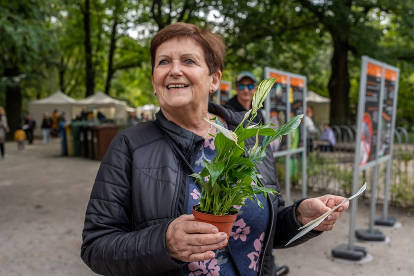 Zielony piknik w Parku Zachodnim, czyli Sobota z Zielonym Wrocławiem cieszył się dużą popularnością. Do parku Zachodniego przyszły tysiące osób