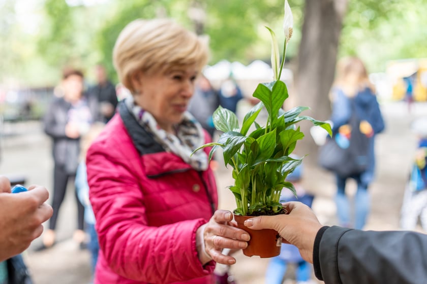 Zielony piknik w Parku Zachodnim, czyli Sobota z Zielonym Wrocławiem cieszył się dużą popularnością. Do parku Zachodniego przyszły tysiące osób