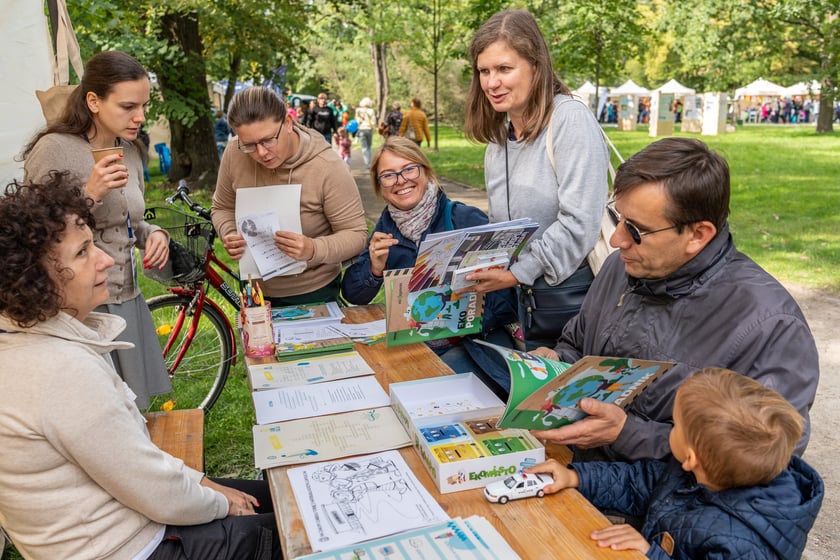 Zielony piknik w Parku Zachodnim, czyli Sobota z Zielonym Wrocławiem cieszył się dużą popularnością. Do parku Zachodniego przyszły tysiące osób