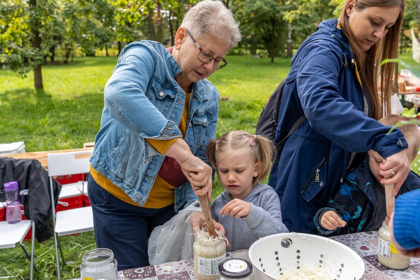 Zielony piknik w Parku Zachodnim, czyli Sobota z Zielonym Wrocławiem cieszył się dużą popularnością. Do parku Zachodniego przyszły tysiące osób