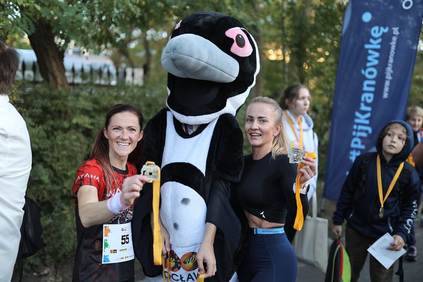 Na zdjęciu uczestnicy Wild Run 2022 w Zoo Wrocław