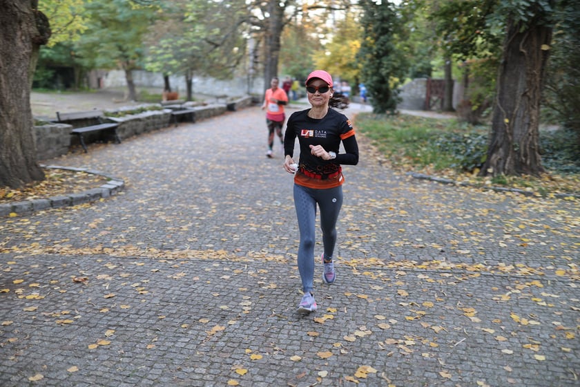 Na zdjęciu uczestnicy Wild Run 2022 w Zoo Wrocław