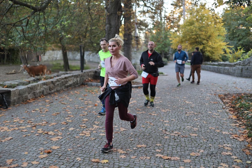 Na zdjęciu uczestnicy Wild Run 2022 w Zoo Wrocław