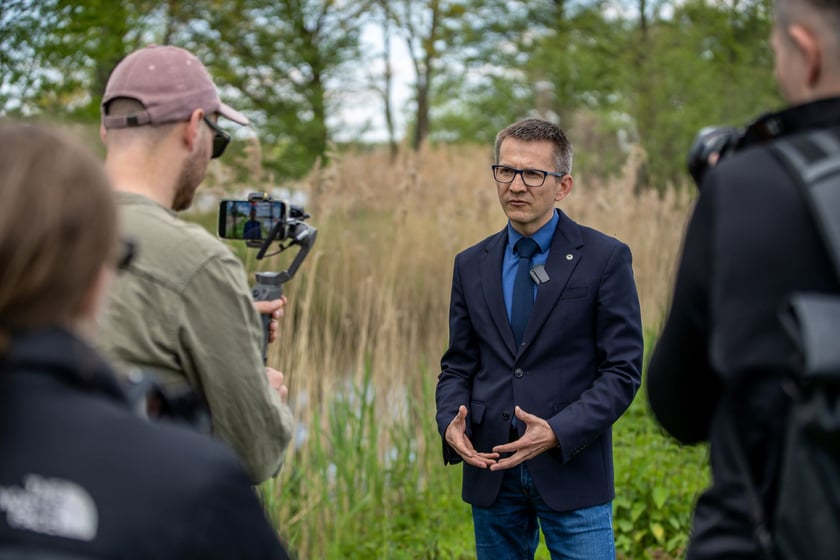 Przywracamy podgorzałkę naturze.